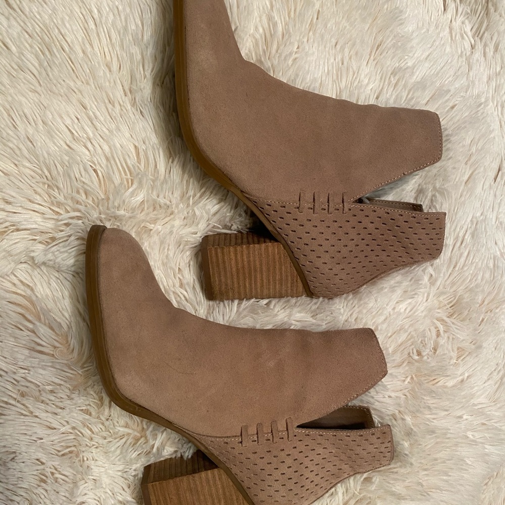 Steve Madden Booties